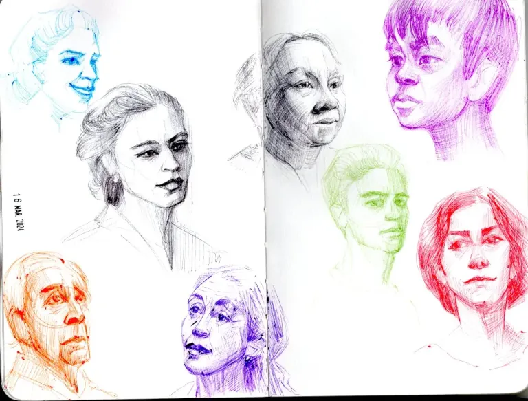 Double page d'un carnet remplie de dessins